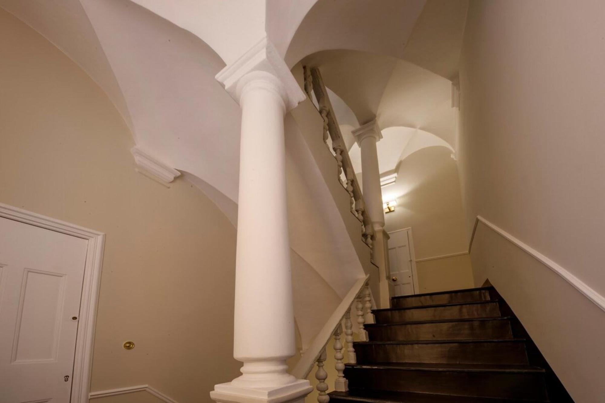 06A2 - Heart Of Old Nice Beautiful Renovated Apartment Buitenkant foto
