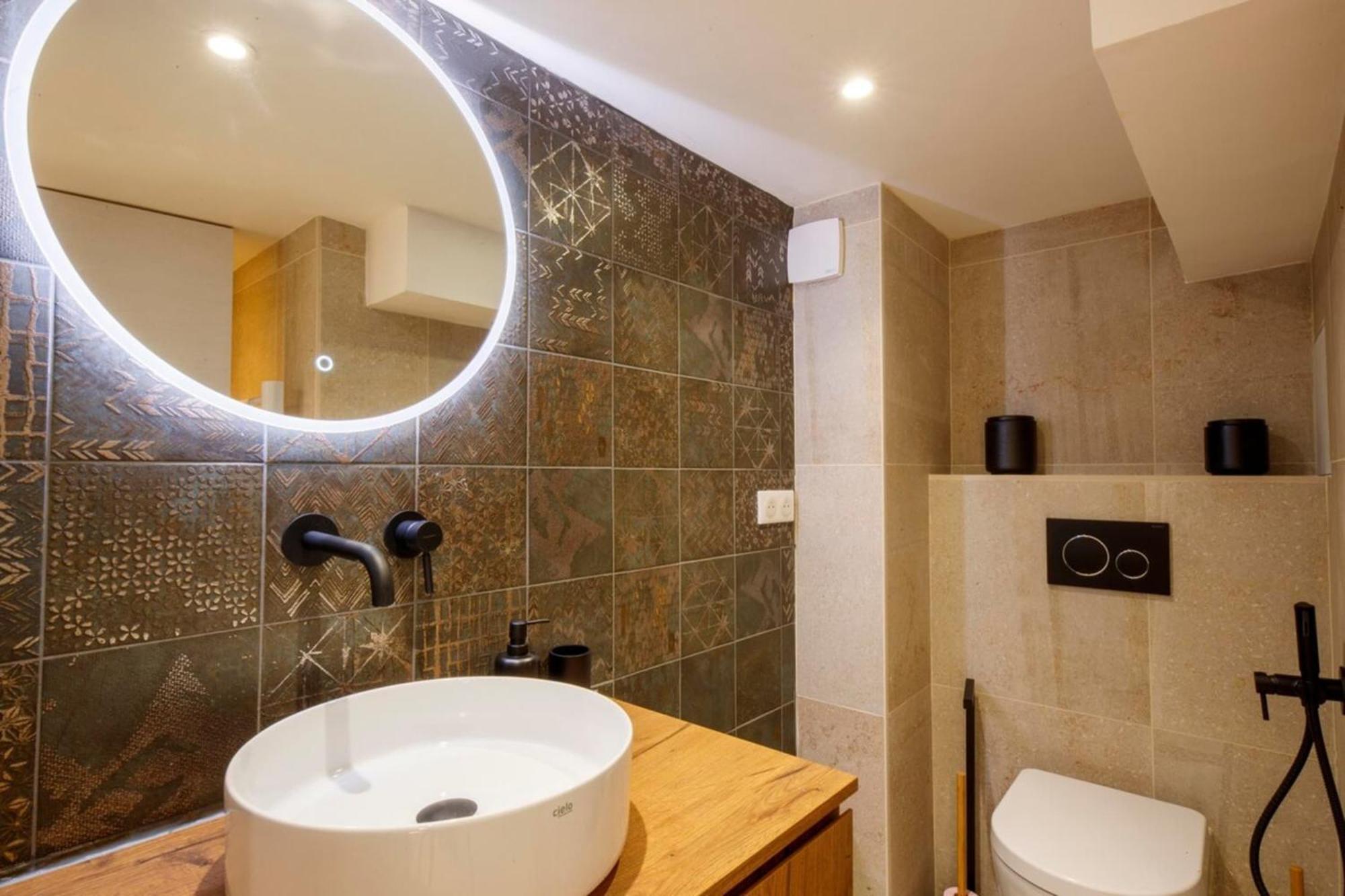 06A2 - Heart Of Old Nice Beautiful Renovated Apartment Buitenkant foto